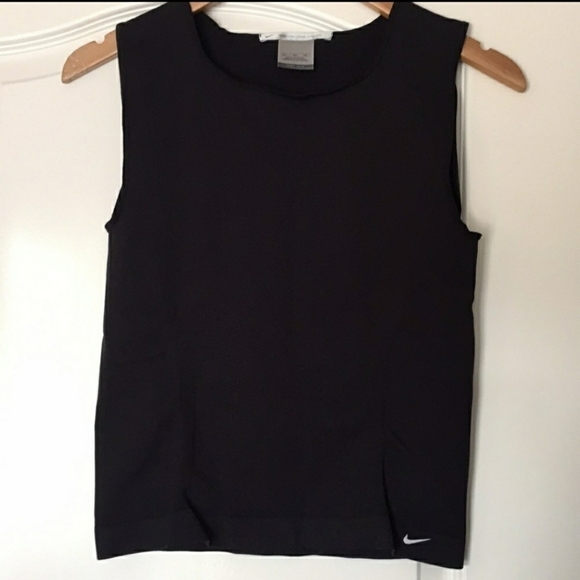 Nike Tank - Picture 1 of 5